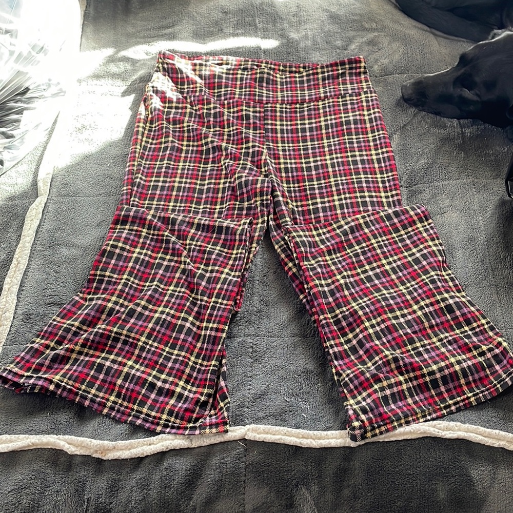 Striped bell bottom leggings